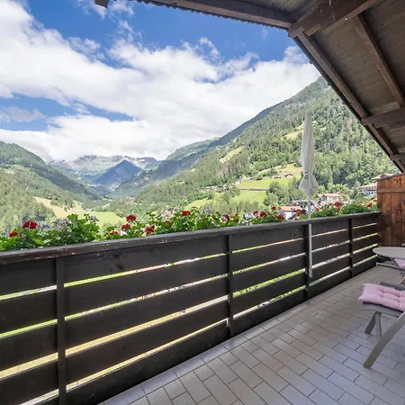 Hotel Bergland - Vital & Activity San Leonardo in Passiria